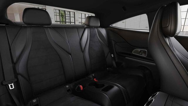 Mercedes-Benz CLE Coupé 300 e AMG Line | Premium plus | Winter pakket | AMG spoiler | Head up display | Burmester | Memory |