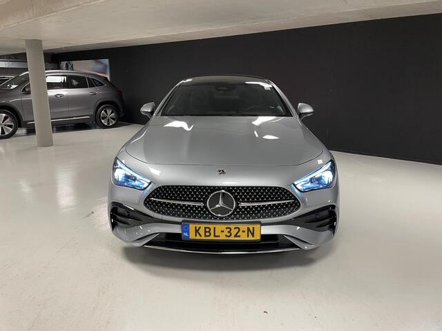 Mercedes-Benz CLE Coupé 300 e EQ Hybrid AMG