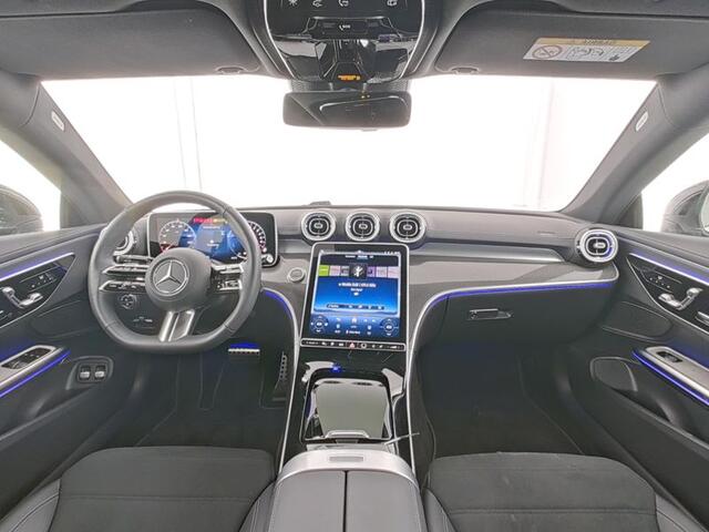 Mercedes-Benz CLE Coupé 300 e AMG Plug-In Hybride AMG Line | Panorama Schuif-Kanteldak | Digital Licht | Stuur en Stoelverwarming. Inclusief 24 maanden MB Certified garantie voor Europa.