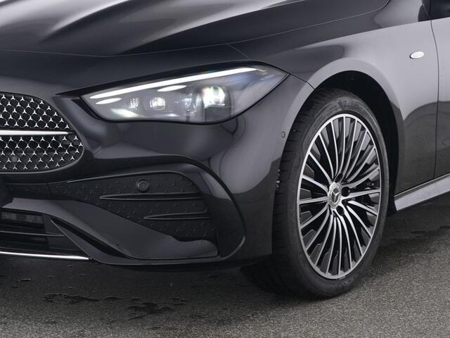 Mercedes-Benz CLE Coupé 300 e AMG Plug-In Hybride AMG Line | Panorama Schuif-Kanteldak | Digital Licht | Stuur en Stoelverwarming. Inclusief 24 maanden MB Certified garantie voor Europa.