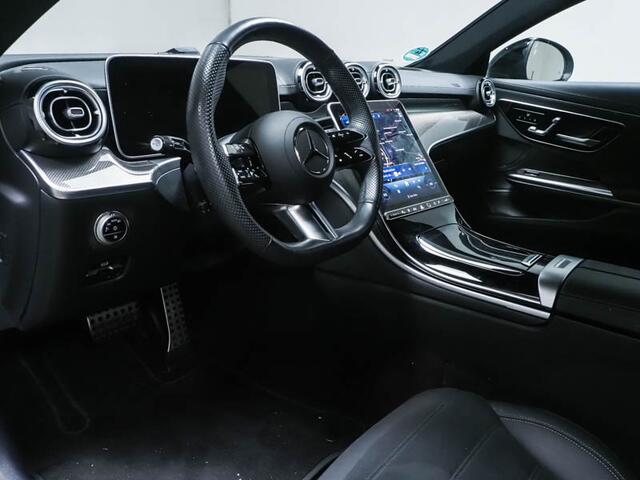 Mercedes-Benz CLE Coupé 300 e AMG Line AMG Premium | Night Pakket | Digital Licht | Memory Voorstoelen | Stuur en Stoelverwarming Inclusief 24 maanden Mercedes-Benz Certified garantie voor Europa.