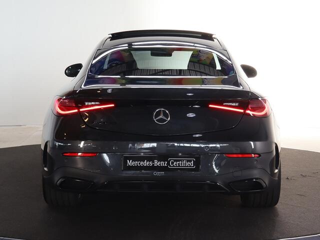 Mercedes-Benz CLE Coupé 200 AMG Line | Digital Light | Panoramadak | 20" lichtmetalen velgen | Memory | 360 graden camera |