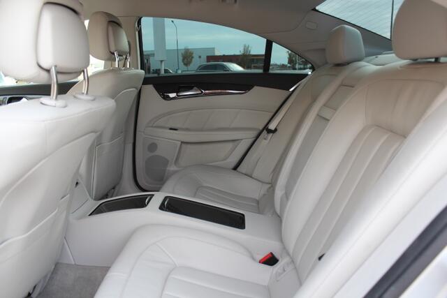 Mercedes-Benz CLS-KLASSE 400 Sport-NAVI-SOUND-LED-SFEER-COMPLEET