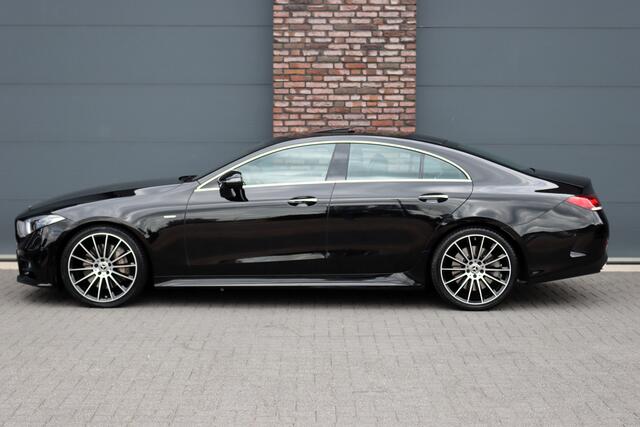 Mercedes-Benz CLS-KLASSE 450 4MATIC AMG Line 'Edition 1' | Premium+ | Luchtvering | Distronic+ | Massage | Schuifdak | Burmester | Vlakkenverwarming | Nappa Leder |