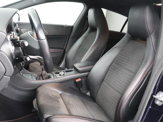 Mercedes-Benz Cla Shooting Brake 180 AMG | Stoelverwarming | Leder/Alcantara | Harman/Kardon | Camera | Full LED | Carplay | Navigatie | Cruise control | Airco | Park Assist