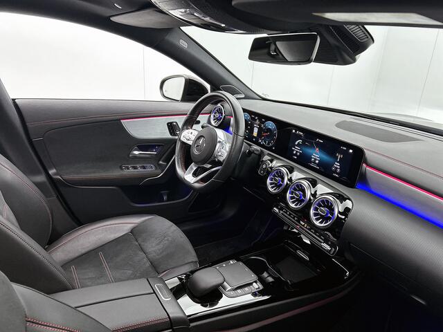 Mercedes-Benz Cla Shooting Brake 250 Premium | 360° camera | Rijassistentiepakket | AMG Line | Burmester | Inclusief 24 maanden Mercedes-Benz Certified garantie voor Europa.
