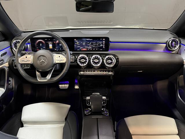 Mercedes-Benz Cla Shooting Brake 180 d Premium Plus | Panoramadak | Sfeerverlichting | Apple Carplay