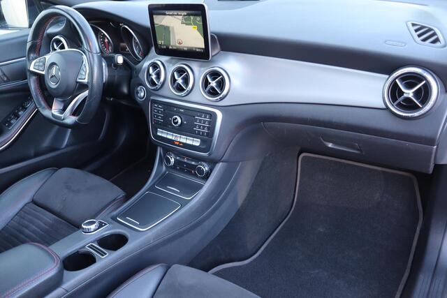 Mercedes-Benz Cla Shooting Brake 180 BTW Auto, Navigatie, Cruise control, Panoramadak, Schuif- kanteldak, Camera, BTW Auto