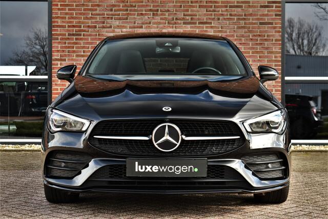 Mercedes-Benz Cla Shooting Brake 250 e AMG Pano 360-cam Night 19inch