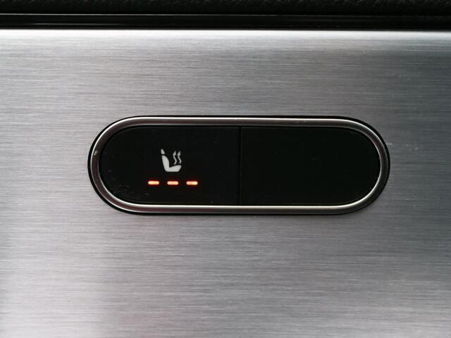 Mercedes-Benz Cla Shooting Brake 180 Business Solution AMG AMG Line | Night Pakket | Ledkoplampen | Inclusief 24 maanden MB Certified garantie voor Europa.