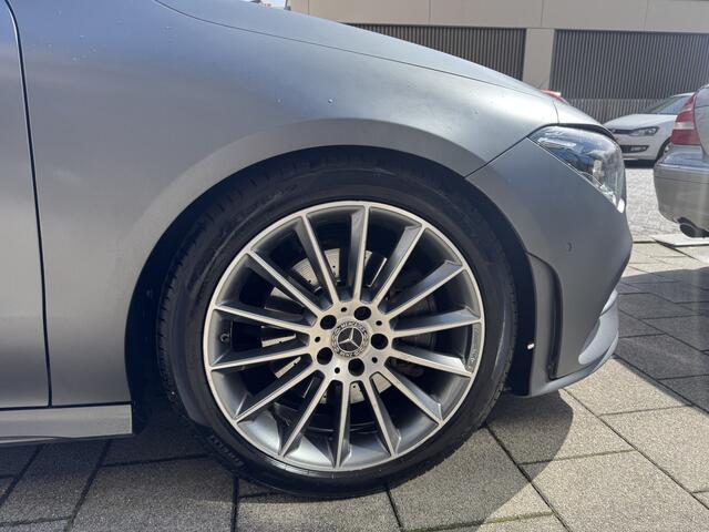 Mercedes-Benz Cla Shooting Brake 200 AMG Premium Plus FULL OPTIONS