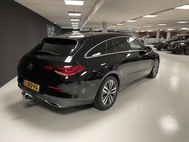 Mercedes-Benz Cla Shooting Brake 180 Business Solution Luxury