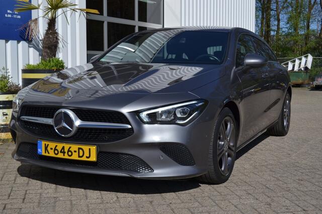 Mercedes-Benz Cla Shooting Brake BTW AUTO 180 Bns Solution