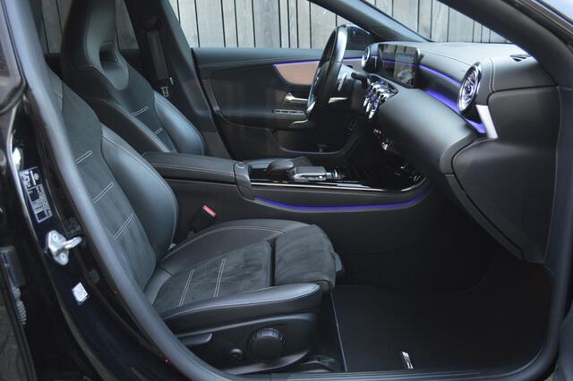 Mercedes-Benz Cla Shooting Brake 250 e AMG Led Panorama Widescreen Sfeer Camera Trekh Augmented Pdc