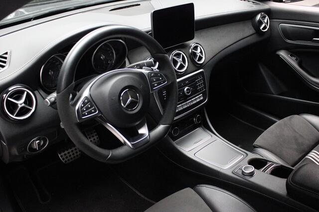 Mercedes-Benz Cla Shooting Brake 180 Business Solution AMG Apple Carplay - Alcantara - 18 Inch - Elec Trekhaak