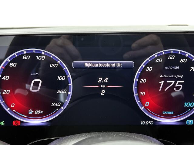 Mercedes-Benz Cla Shooting Brake 250+ Business Solution AMG 85 kWh | Premium Pakket | Winterpakket | Sportstoelen | Massagefunctie | URBAN GUARD | Smartphone integratie | Vast panoramadak | Sierelementen in aluminium | Sfeerverlichting |