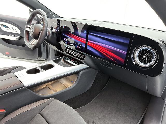 Mercedes-Benz Cla Shooting Brake 250+ Business Solution AMG 85 kWh | Premium Pakket | Winterpakket | Sportstoelen | Massagefunctie | URBAN GUARD | Smartphone integratie | Vast panoramadak | Sierelementen in aluminium | Sfeerverlichting |