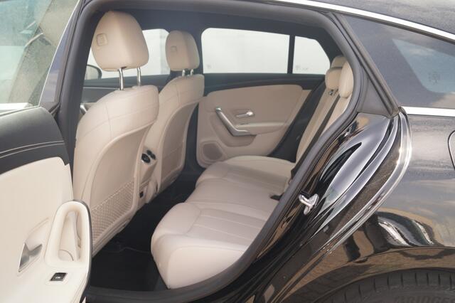 Mercedes-Benz Cla Shooting Brake 200 163pk Automaat Business Solution Luxury -LEER-