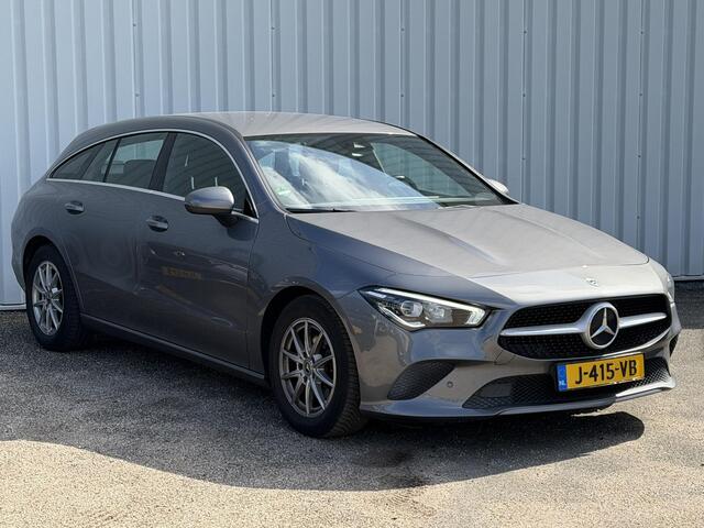 Mercedes-Benz Cla Shooting Brake 180 Business Solution | Trekhaak | All season banden | Apple Carplay/Android Auto