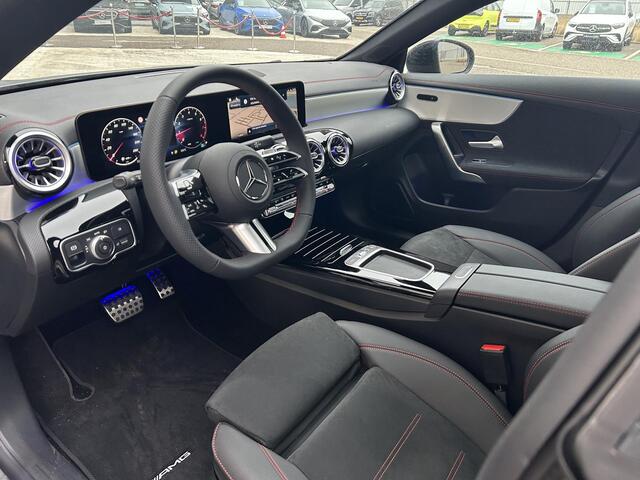 Mercedes-Benz Cla Shooting Brake 180 Business Solution AMG Panoramadak| Night pakket| Sfeerverlichting| Achteruitrijcamera|