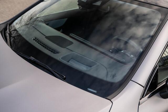 Mercedes-Benz Cla Shooting Brake 250 e AMG ACC HuD Panorama Multibeam 94% SOH