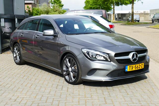 Mercedes-Benz Cla Shooting Brake 180 Business Solution Plus Upgrade Edition. Half Leer, StoelVerw, Navi, Led, 18"LMV
