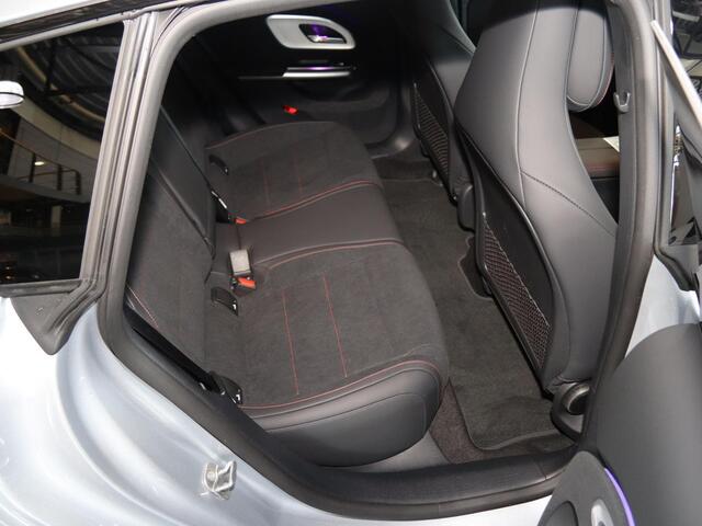 Mercedes-Benz Cla Shooting Brake 250+ Business Solution AMG 85 kWh | Elek. Trekhaak | Panoramadak | Stoelverwarming | Dodehoekassistent | Parkeercamera | Keyless Entry/Go | Apple Carplay/Android Auto |