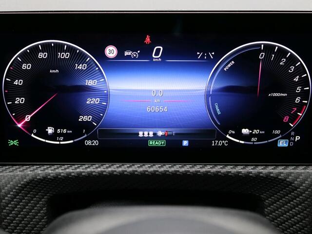 Mercedes-Benz Cla Shooting Brake 250 e Star Edition | Trekhaak | Ledkoplampen | Distronic | Parkeerpakket met achteruitrijcamera | Stoelverwarming. Inclusief 24 maanden MB Certified garantie voor Europa.