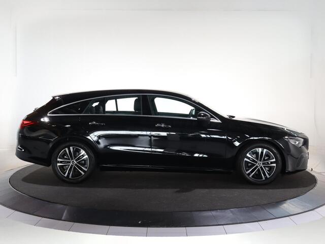Mercedes-Benz Cla Shooting Brake 180 Star Edition | Dodehoekassistent | Achteruitrijcamera | Multibeam LED koplampen
