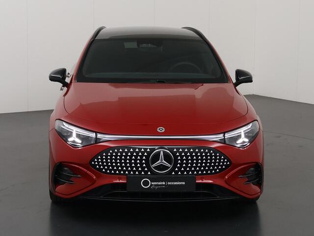 Mercedes-Benz Cla Shooting Brake 250+ Business Solution AMG 85 kWh | Panoramadak | AMG-line Plus | Premium Pakket | Superscreen | Winterpakket | Trekhaak | Matrix Led |