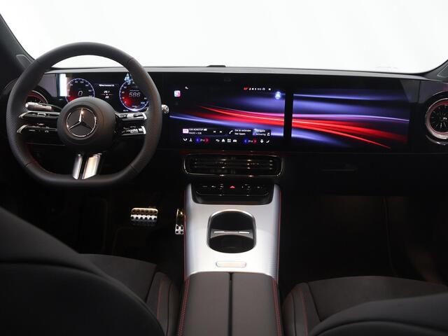 Mercedes-Benz Cla Shooting Brake 250+ Business Solution AMG 85 kWh | Panoramadak | AMG-line Plus | Premium Pakket | Superscreen | Winterpakket | Trekhaak | Matrix Led |