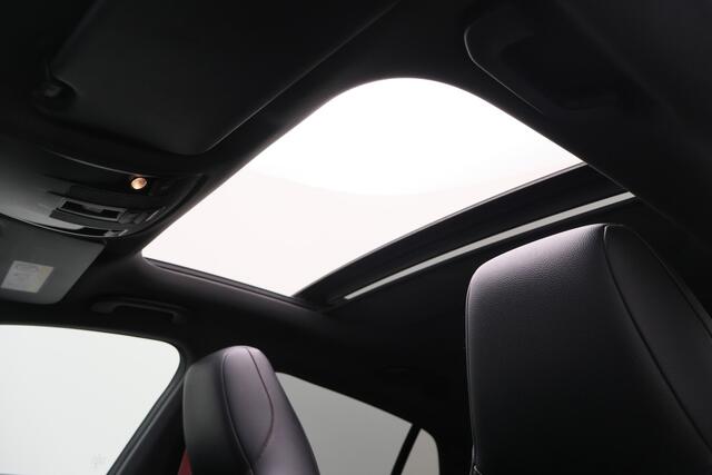 Mercedes-Benz Cla Shooting Brake 250 Prestige AMG Panoramadak, Camera, LED, Navigatie, Trekhaak, PDC, 18"