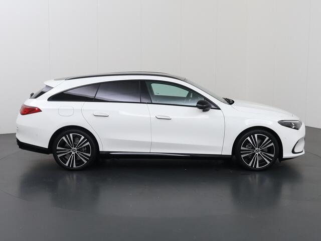 Mercedes-Benz Cla Shooting Brake 250+ Business Solution Luxury 85 kWh | Panoramadak | Nightpakket | 19"LM velgen | Dodehoekassistent | Trekhaak |
