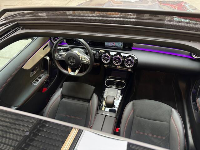 Mercedes-Benz Cla Shooting Brake 250 e AMG Line I Panoramadak I Ambient Lighting I Stoelverwarming