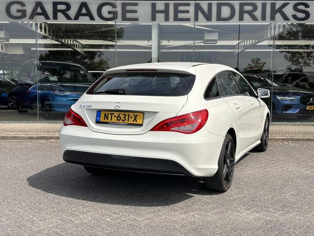 Mercedes-Benz Cla Shooting Brake 180 | AMG Velgen 18 inch | Cruise Control | Wegklapbare Trekhaak | Carplay | Half Lederen stoelen |