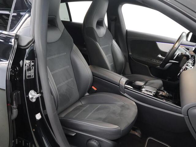 Mercedes-Benz Cla Shooting Brake 250 e Business Solution AMG Limited | Night | Panoramadak | AMG Multispaaks velgen | Multibeam | Stoelverwarming |