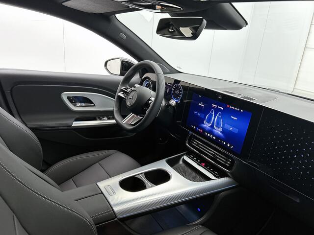 Mercedes-Benz Cla Shooting Brake 250+ Business Solution 85 kWh | Nightpakket | Trekhaak | Massagefunctie | Vast panoramadak | 18 inch vijfspaaks AMG-velgen | Warmtewerend, donkergetint glas |