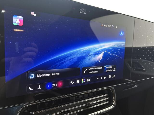 Mercedes-Benz Cla Shooting Brake 250+ Business Solution 85 kWh | Nightpakket | Trekhaak | Massagefunctie | Vast panoramadak | 18 inch vijfspaaks AMG-velgen | Warmtewerend, donkergetint glas |
