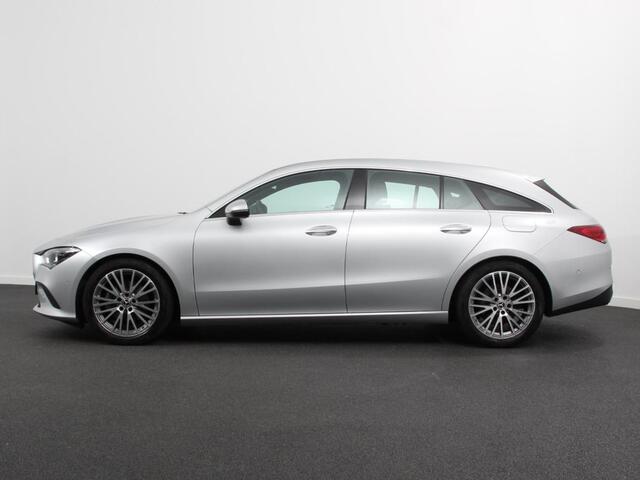 Mercedes-Benz Cla Shooting Brake 200 Progressive Premium Climate control Parkeersensoren Achteruitrij camera verwarmde voorstoelen Navigatie Cruise control Lane assist LED