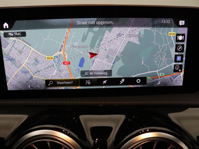 Mercedes-Benz Cla Shooting Brake 200 Business Solution AMG Burmester | Panoramadak