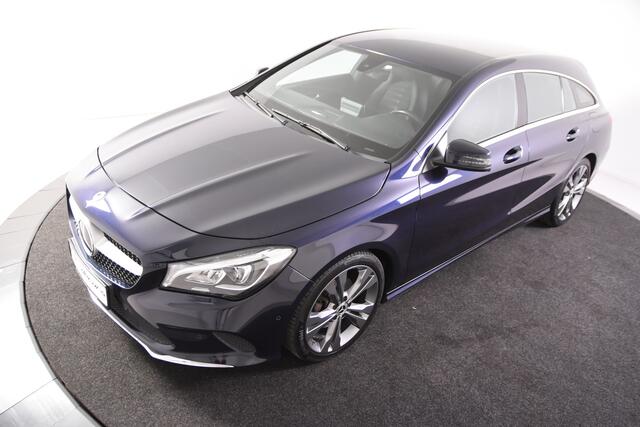 Mercedes-Benz Cla Shooting Brake 180 AMG *Leer*Navigatie*
