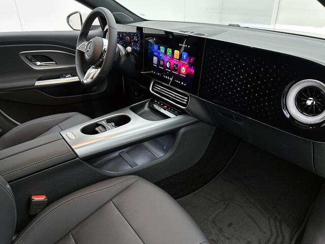 Mercedes-Benz Cla Shooting Brake 250+ Business Solution 85 kWh | Trekhaak | Vast panoramadak | Warmtewerend, donkergetint glas | URBAN GUARD | Massagefunctie | Smartphone integratie |