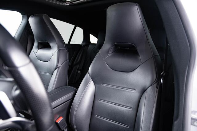 Mercedes-Benz Cla Shooting Brake 250 e AMG Line Panoramadak - Trekhaak - Sfeerverlichting - Memorystoelen - Stoelverwarming - Dodehoekassistent - Camera - 19 inch - Lederpakket