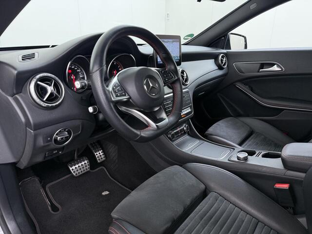 Mercedes-Benz Cla Shooting Brake 180 Business Solution AMG Trekhaak Automaat Dealer onderhouden
