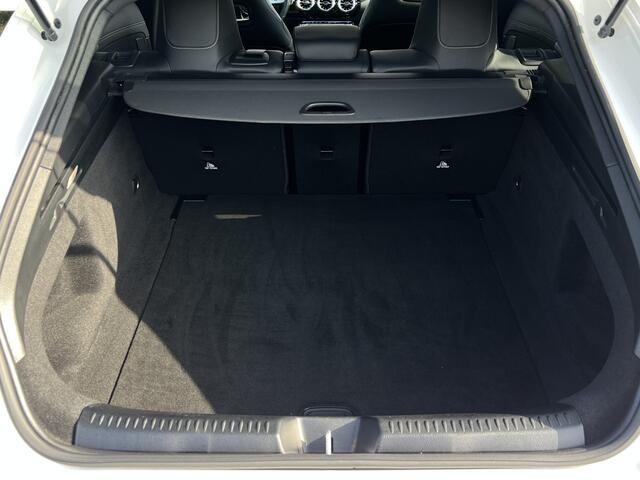 Mercedes-Benz Cla Shooting Brake 200 Edition AMG-Line | Pano | Camera | Multibeam | Night Pakket