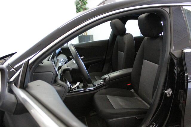 Mercedes-Benz Cla Shooting Brake 200 Business Line | PANO-DAK! | CAMERA | DAB-RADIO | CRUISE | LED | CAMERA | 164PK |