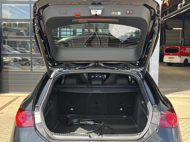 Mercedes-Benz Cla Shooting Brake 250+ Business Solution AMG 85 kWh