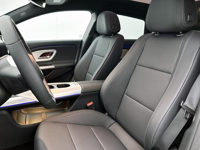 Mercedes-Benz Cla Shooting Brake 250+ Business Solution AMG 85 kWh | Nightpakket | Trekhaak | Vast panoramadak | Massagefunctie | URBAN GUARD | Warmtewerend, donkergetint glas | 19 inch vijfspaaks lichtmetalen velgen |