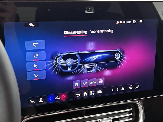 Mercedes-Benz Cla Shooting Brake 250+ Business Solution AMG 85 kWh | Nightpakket | Trekhaak | Vast panoramadak | Massagefunctie | URBAN GUARD | Warmtewerend, donkergetint glas | 19 inch vijfspaaks lichtmetalen velgen |