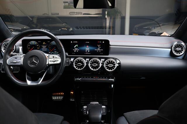 Mercedes-Benz Cla Shooting Brake 250 e Business Solution AMG Limited 218pk | Pano | Sfeer | Wide Screen | Stoelverwarming | Camera | LED | Elektr. verst. stoelen